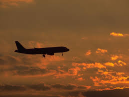 1.la tarification dépend du mois de départ. Orages Un Vol Lyon Bordeaux Deroute Vers Toulouse Puis Montpellier