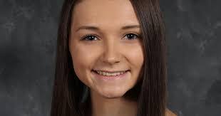 Mariah Simpson's Instagram, Twitter & Facebook