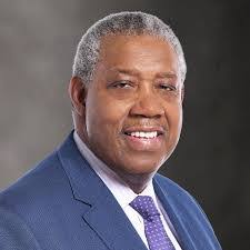 James Cash's Instagram, Twitter & Facebook