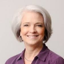 Lucia Boone's Instagram, Twitter & Facebook