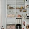 Here's 20+ ideas to get that organized kitchen pantry you've always wanted. 3