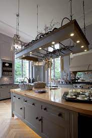 kuche anthrazit grau rahmenfront landhaus insel a anthrazit arbeitsplatte grau insel kuche land chalon kitchen kitchen island design kitchen remodel