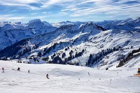Sneeuwvlok vertaald van nederlands naar engels inclusief synoniemen, uitleg en gerelateerde woorden. Een Wintersport Parel Om Bij Weg Te Dromen 1 Ronreizen