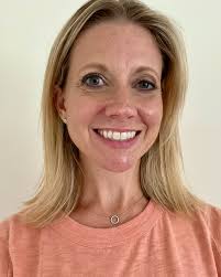 Happy #MemberMonday !!! We are so excited to hear from Sarah Goodman who is  our Women's Ministry Leader. Get to know Sarah below and how she got  connected to Lynwood below ⬇️ “