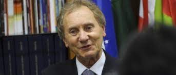 Il fut gouverneur de l état de santa catarina de 1990 à 1991. Convalescendo Casildo Tera Papel Estrategico Blog Do Prisco