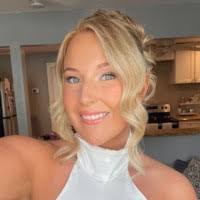 Kristina Mackie's Instagram, Twitter & Facebook