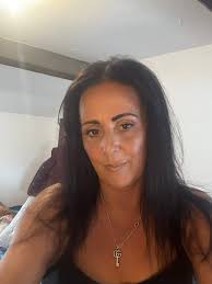 Had my nails done as a wedding trial this morning!! Never had my nails done  before but absolutely love these 😍