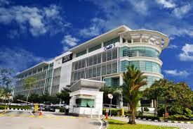 Opened on 16 april 2001, kl sentral replaced the old kuala lumpur railway station as the city's main intercity railway station. Sentral Reit Posts Slightly Lower Npi In 4q To Pay 3 65 Sen Dpu The Edge Markets