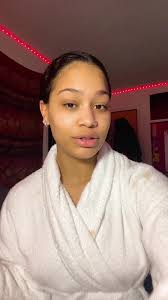 1. I need to get a new white towel robe 2. Why do I look so swollen💀  #wisdomteeth #skincare #foryoupage #vlog #grwm #wisdomteethremoval #fyp  #skintok #fypシ゚viral #castoroilbenefit #skin #beautytok ...