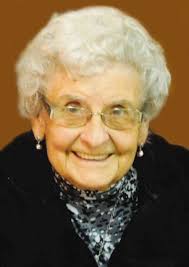 Vivian Cramer's Instagram, Twitter & Facebook