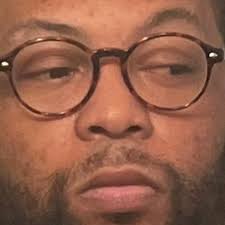 Denzel Smith (@denzdesigns)