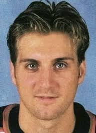 Player photos for the 1990-91 London Knights at hockeydb.com