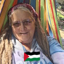 Yet another challenge for bears and people. A homeless camp near Parksville  is attracting bears because of attractants. There are also small  encampments around View Royal and the West Shore, which do