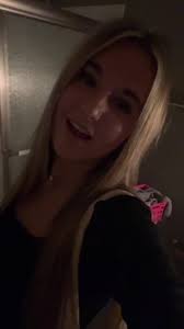 Karina Harrington's Instagram, Twitter & Facebook