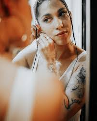 Celeste Garrett's Instagram, Twitter & Facebook