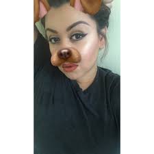 Daisy Leon (@leonesa__)