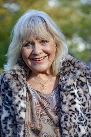 Listen to music from christina schollin like det stora mötet i skogen, del 3. Christina Schollin Om Sitt Formaksflimmer Hjartlung