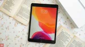 ไอแพดรุ่นนี้มีคุณสมบัติรองลงมาจาก ipad pro ใช้จอภาพ retina ขนาด 10.5 นิ้ว ในการแสดงผลที่ความละเอียด 2224 x 1668 เป็นจอภาพขอบเขตสี. Ipad 7th Gen Vs Ipad Air 2019 à¹€à¸›à¸£ à¸¢à¸šà¹€à¸— à¸¢à¸šà¸„à¸§à¸²à¸¡à¹à¸•à¸à¸• à¸²à¸‡ à¸„à¸§à¸£à¸‹ à¸­à¸­à¸°à¹„à¸£à¸¡à¸²à¸à¸à¸§ à¸²à¸ à¸™ Droidsans
