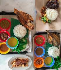 Very bad n slow service. Nasi Dulang Daun Pisang Bangi Menghidangkan Nasi Ganja Lamb Shank Murah