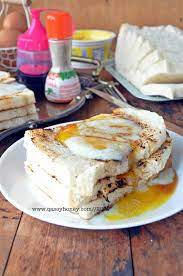 Antara tempat di ipoh jual roti bakar telur goyang, leh baca sini. Roti Bakar Telur Goyang Qasey Honey