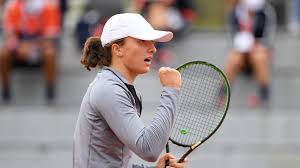 Iga świątek mistrzynią french open. Iga Swiatek 19 Dismantles 2019 Roland Garros Runner Up Vondrousova