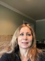 Elaine Decarlo's Instagram, Twitter & Facebook