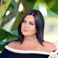 Sibel Can Bes Dakika Sozleri Sarki Adi Bes Dakika Sarkici Sibel Can Feat Tan Tasci Album Yeni Askim Yil 2018 Canning Image Single