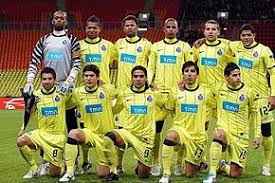 Futebol clube do porto, mhih, om, commonly known as fc porto or simply porto, is a portuguese professional sports club based in porto. 2010 11 Fc Porto Season Wikipedia