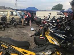 15mins to hospital sungai buloh during rush hours around 5mins if no traffic grab cost ~ rm 7 acceptable cleanliness, can do better. Marketplace Nearby Sungai Buloh Malaysia Addresses Websites In Shops Directory Maps Me Download Offline Maps