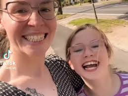 Uitvaart Sinéad O'Connor dinsdag met processie in oude woonplaats