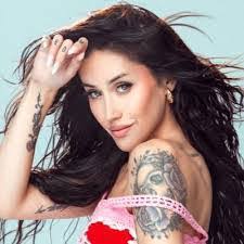 Tia Poole's Instagram, Twitter & Facebook