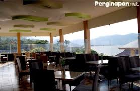 Adapun objek wisata itu di antaranya waduk darma, palutungan, zam zam pool, sangkan aqua park, j&j mini zoo, paniis, woodland, taman hanjuang, ciceureum dan objek wisata yang lain. Tempat Wisata Zam Zam Pool Kuningan Elwyspot