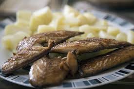 Skinless cod fillets cooked with simplicity. Smoked Cod Recipes Australia Smoked Cod Pie Food Daily Recipes Tortellini Bake Food