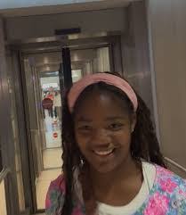 Shannon Bernhardt's Instagram, Twitter & Facebook