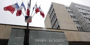 Elle a exactement les mêmes symptômes que toutes les maladies neurologiques et mêmes d'autres. La Pitie Salpetriere Meilleur Hopital