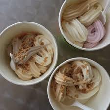 Photo Of Tutti Frutti Mount Lawley Western Australia Australia Frozen Yogurt Shop Frozen Yogurt Yogurt Shop