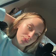 Fallon Lewis in people