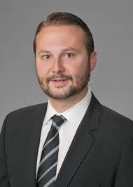 Justin Hamill's Instagram, Twitter & Facebook