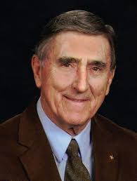 Elisha Sharp's Instagram, Twitter & Facebook