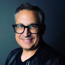 Mike Keech's Instagram, Twitter & Facebook