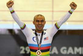 Nicknamed the pocket rocketman due to his sma. 10 Perkara Dan Sumbangan Azizul Hasni Awang Kepada Negara Menarik Untuk Tahu Ilabur