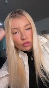 Alexandria Dunlap's Instagram, Twitter & Facebook