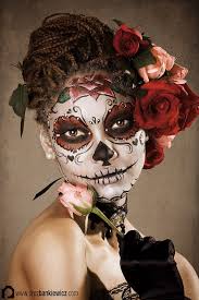 The Day Of The Dead Celebrations In Mexico Can Be Traced Back To Its Indigenous Pagan Cultures Rituals Schminken Halloween Gesichtsmalerei Fasching Schminken