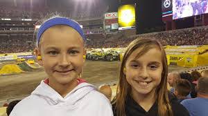 Dawn Henkel's Instagram, Twitter & Facebook