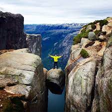 Plan your holiday in norway with free guides and videos. Kjeragbolten Wikipedia
