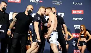 Check spelling or type a new query. Zadyma Na Wazeniu Przed Fame Mma 7 Wsciekly Adrian Polak Nie Pozwole Sobie Pluc W Twarz Wideo Super Express