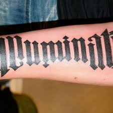 This 'death before dishonor' tattoo is a traditional american tattoo set in gothic or blackletter fonts. Tattoo Fonts The Best Coolest 110 Tattoo Fonts For Men Women