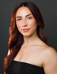 Hayley Meier's Instagram, Twitter & Facebook