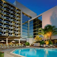 Doubletree By Hilton San Jose Pool Exterior Because You Will Totally Want A Pool To Lounge At While You Are Visiting Hotel San Jose Conference Hotel Hotel