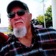 Congratulations to Dallas Fields who won the 2018 Sanford Teacher Award  which is given to only one teacher in each state and the District of  Colombia. We are so proud of all